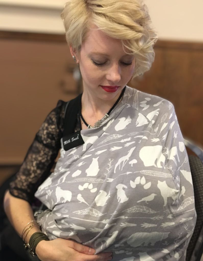 6 Tips for Breastfeeding in a Dirndl (and a step-by-step how to!)