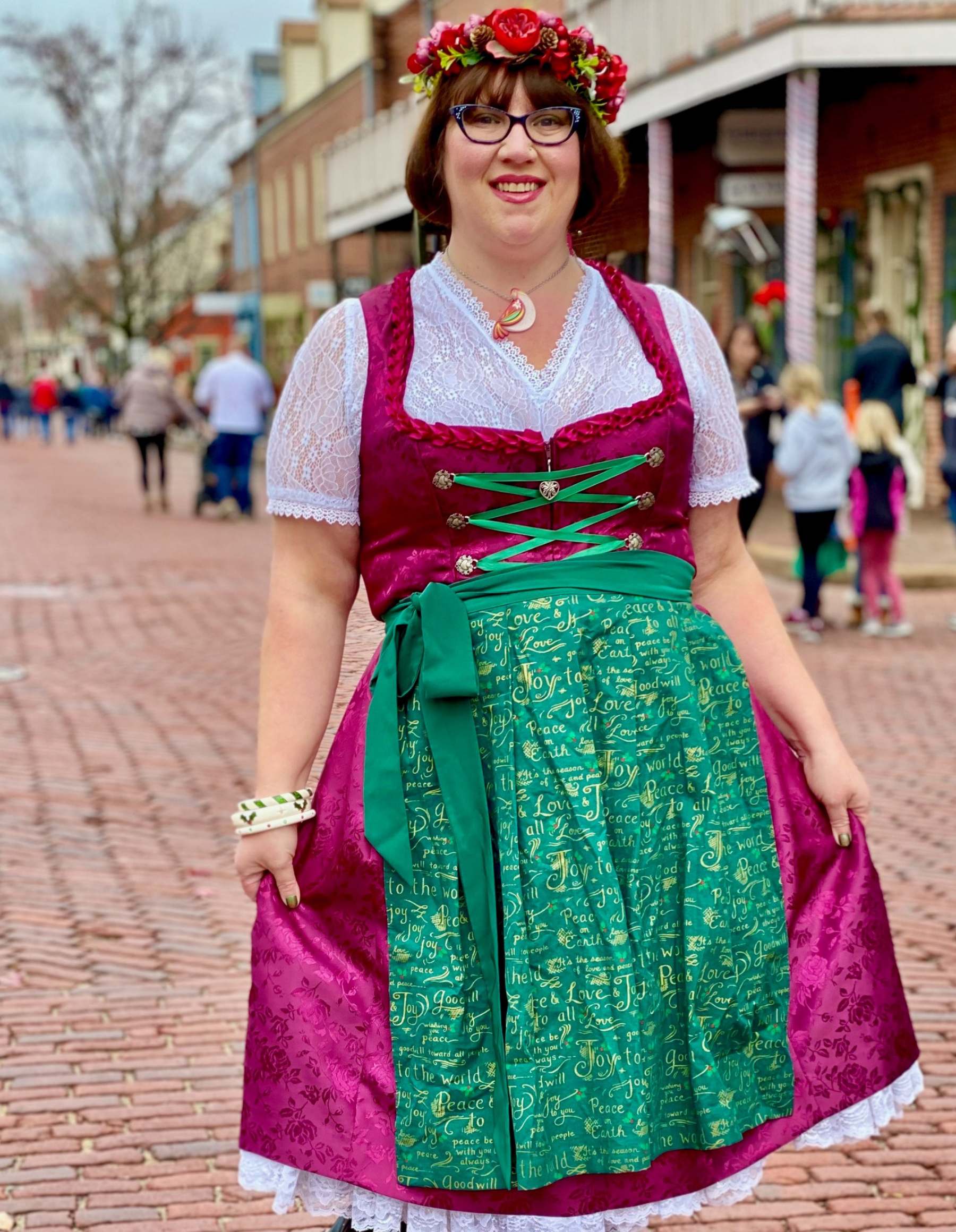 Edelnice Trachtenmode: Endlich da: Unsere neue Dirndl Kollektion | Milled Edelnice Trachtenmode: Endlich da: Unsere neue Dirndl Kollektion | Milled