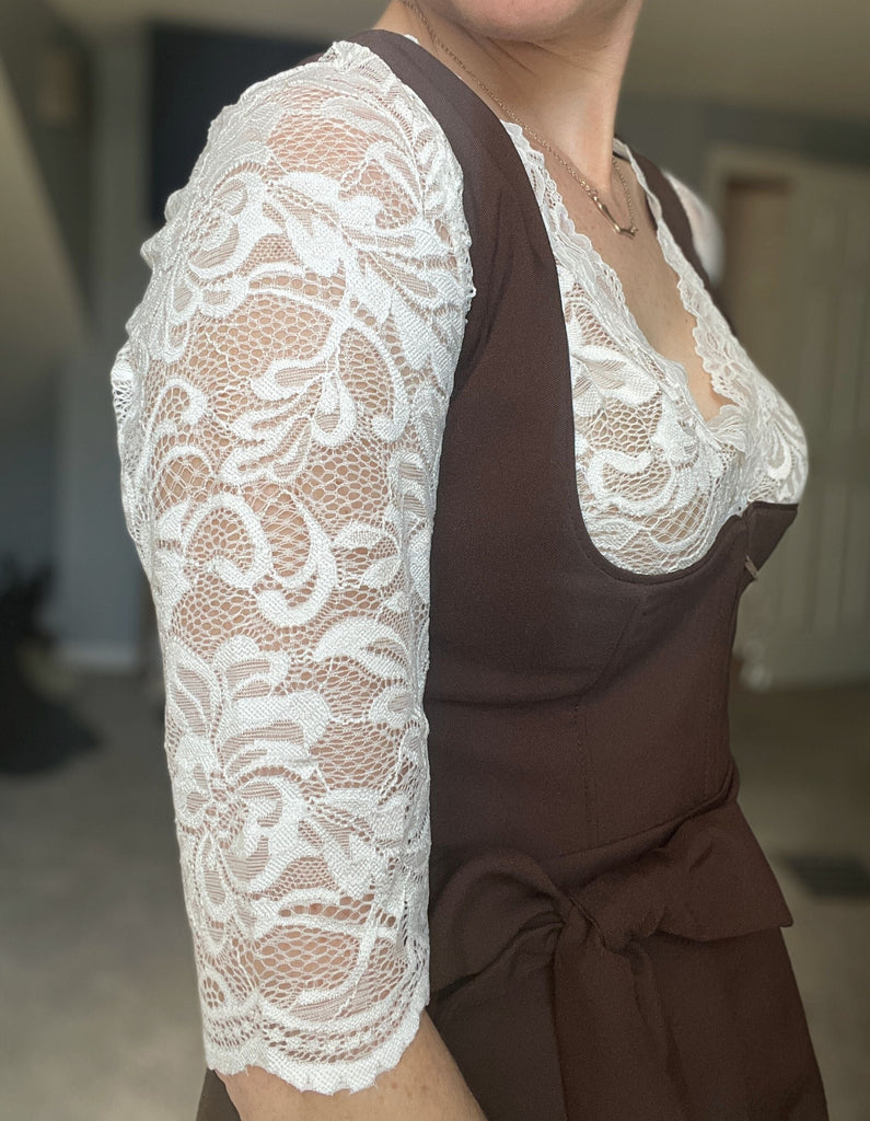 Lace Filigree V-Neck Dirndl Blouse Blouses MarJo Leder & Tracht 