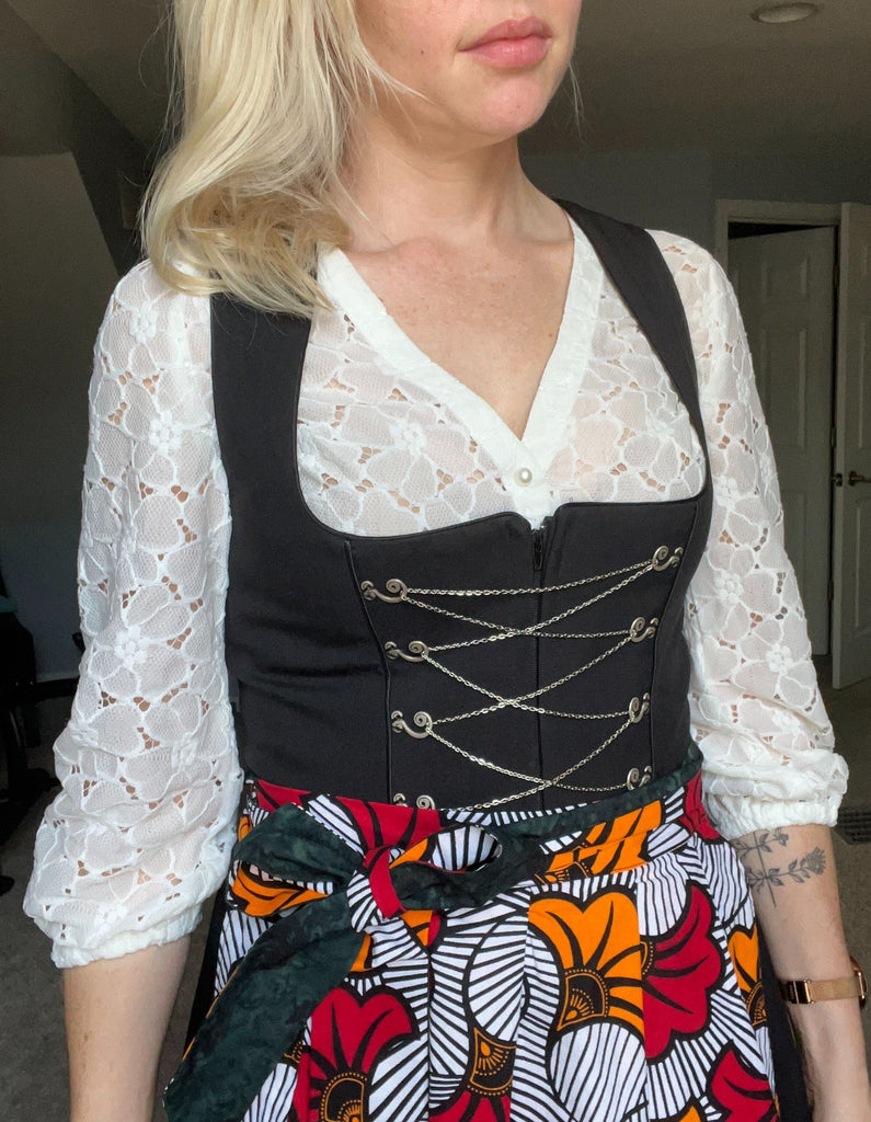 Floral Eyelet Dirndl Blouse Blouses MarJo Leder & Tracht 