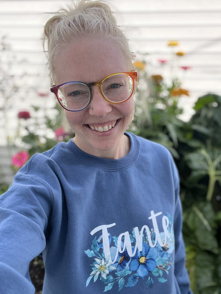 Tante Crewneck Sweatshirt | Slate Separates Rare Dirndl 